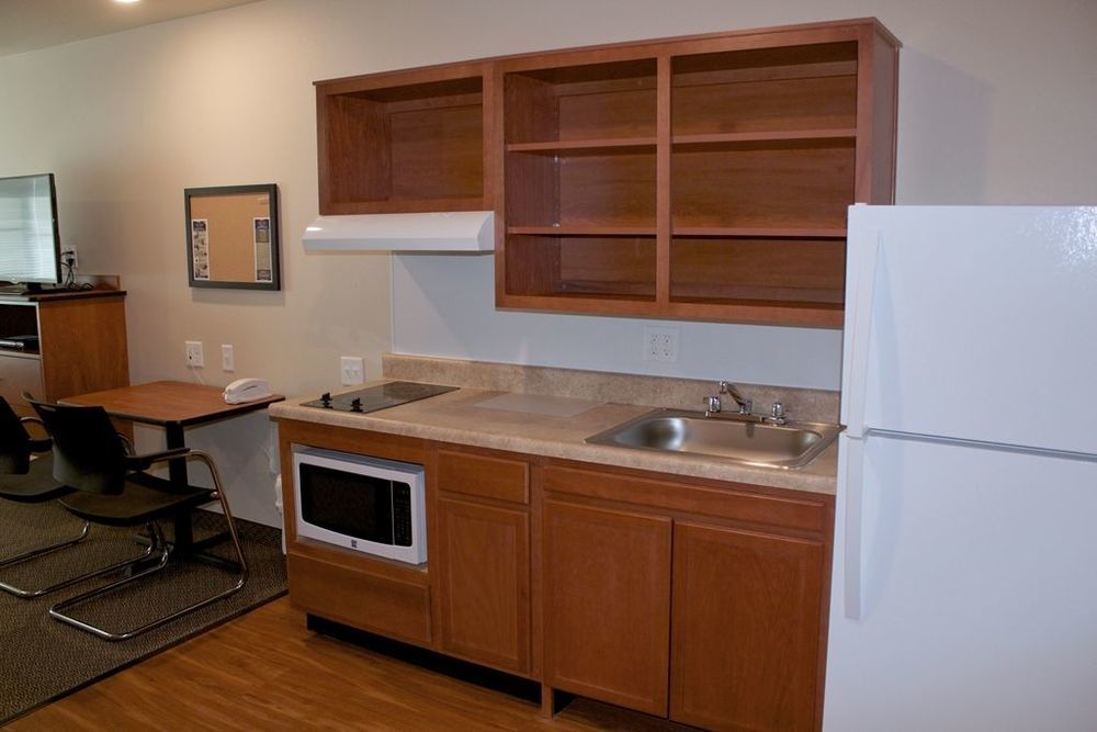 Suburban Studios Watford City Quarto foto
