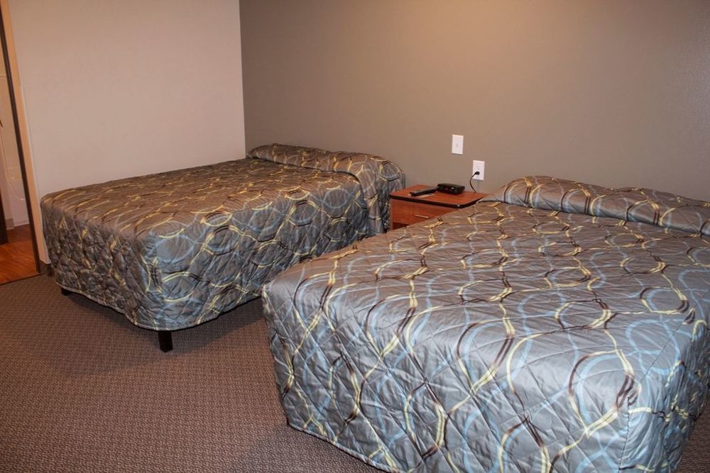 Suburban Studios Watford City Quarto foto